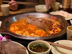 -大龙辣火锅·龙虾·烧烤(湖滨新天地店)