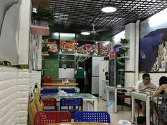 -小辣妹川味海鲜加工店(第一市场椰风巷店)