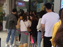 等位区-鲍师傅糕点(春熙路店)