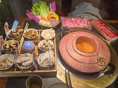 -菌自由丨野生菌火锅特色庭院餐厅(丽江古城店)