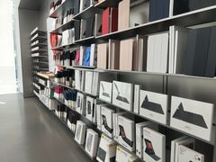 -Apple零售店(新街口店)