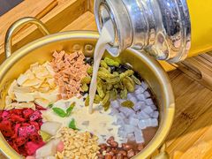 -周小明火锅(黑金冠社区店)