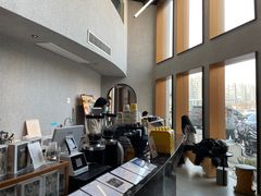 -HUG·拥抱咖啡(郑州宝龙广场店)