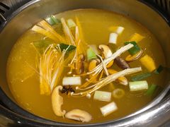 -七欣天香辣蟹火锅(上海银亿滨江店)