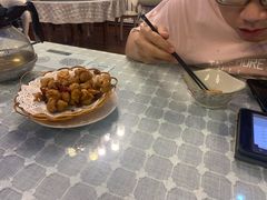 -天天向上素食餐厅(五台山店)