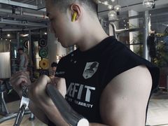 -F+轻食健身赋能空间(中华北路国贸商场店)