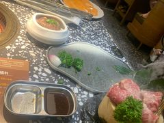 -黑牛の場烤肉(摩天活力城店)