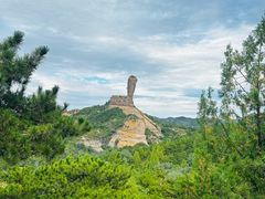 -磬锤峰森林公园