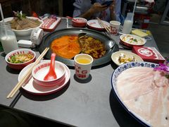 -生活如沸·顺德水牛奶火锅(大学路店)