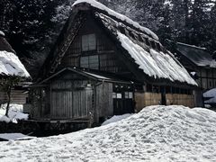 -白川乡与五箇山的合掌构造村落