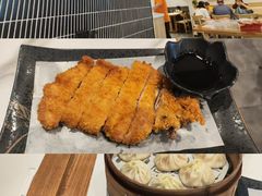 -馋三尺蟹粉小笼(人民广场店)