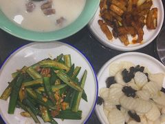 -梅飞酒家(名辉豪庭店)