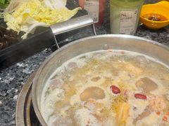 -一席地·本地鸡窝·杭帮鸡火锅(萧山银隆百货店)