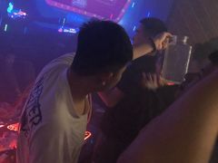 -五月花酒吧(民德路店)