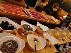 -圣丰索菲特·2 On 988 Café 自助餐厅
