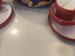 -毛辣果·贵州红酸汤牛肉火锅(西单店)