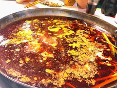 红锅锅底-赞花婆鲜兔辣卤火锅