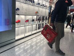 -NIKE品牌体验店(南京东路店)