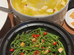 -胡氏大盘鸡新疆菜(石岗店)