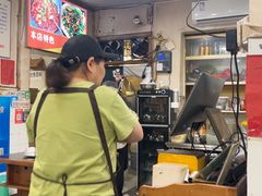 -鸿顺老铁锅美蛙鱼府(解放碑店)