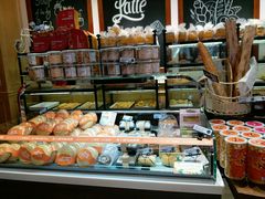 -TOUCH泰奇(奉贤宝龙城市广场店)