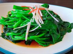 -赶海部落海鲜城(海阳路店)