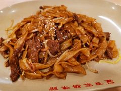 干炒牛河-百家鸡味馆(清泰店)