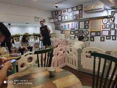 -柯斗斗主题餐厅·狗咖·围炉煮茶·茶饮(国瑞升平里店)