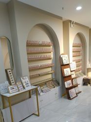 -花系美·美甲美睫精品店