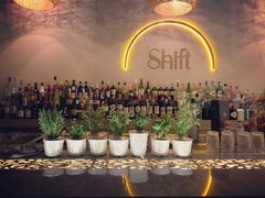 -Shift cocktail bar鸡尾酒吧