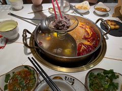 -牛人日志·鲜牛肉骨汤火锅(万科里瑧店)