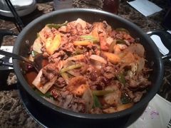 五花肉锅-猪啊牛呀羊啊铜盘烤肉(正大广场店)