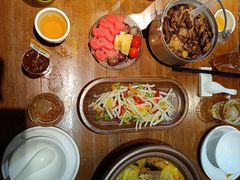 -隔壁老王·家常云南菜(皇冠店)