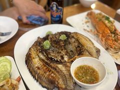 -两兄弟Song Pee Nong(2号店)