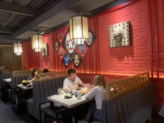 卡座-京韵胡同·酱香羊蝎子火锅涮肉(长寿路店)