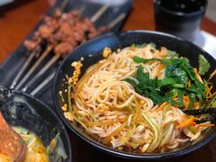 鸡丝凉米线-麒麟风烤牛肉·云南烧烤小排档(丹凤街店)