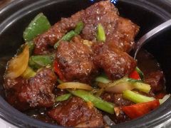 黑椒牛仔骨煲-龙厨美食