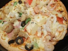 海鲜至尊比萨（芝心普通装）-必胜客(新中纬店)