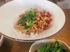 -漆黑觉米粉(三里屯店)