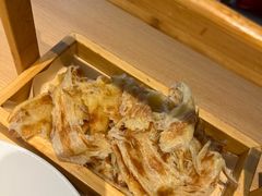 奶香手撕饼-关东小磨东北菜(上海长风大悦城店)