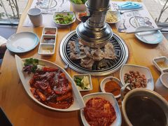 -唯成•韩国炭火烤肉 유성고기