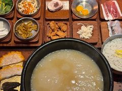 -银米·云南传统过桥米线(双廊黑金冠店)