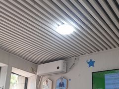 -守诺宠物医院·眼科· 特色牙科·异宠专科(虹口店)