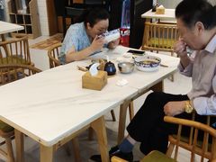 -镇南锅盖面馆(解放路店)