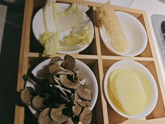 -渝利重庆火锅(维璟广场店)