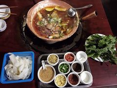 -朝伟清真铜瓢牛肉馆(三十年老·店)