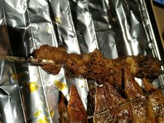 麻辣排骨串-街角等你.大连海鲜烧烤(西安路店)