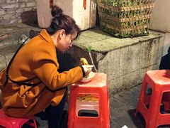 -黎氏老太婆小面馆(临华大厦店)