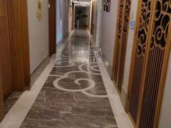 -新盈光·云会所(百丈东路店)