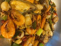 -七欣天香辣蟹火锅(上海银亿滨江店)